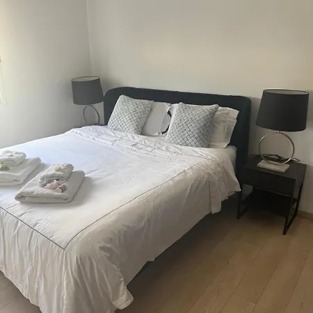 Elegant Escape In Апартаменты