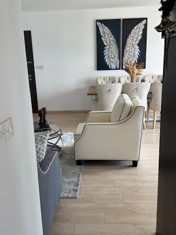公寓 Elegant Escape In 尼科西亚