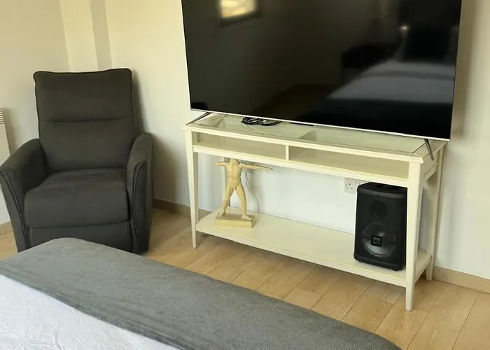 公寓 Elegant Escape In 尼科西亚