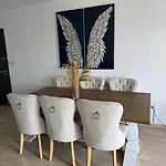 Daire Elegant Escape In *