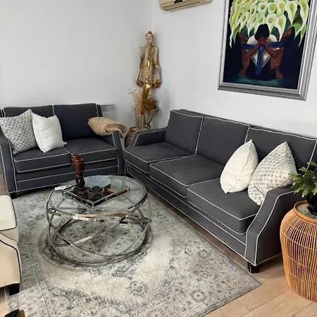 Elegant Escape In